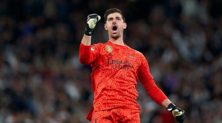 ريال مدريد يعلن استبعاد كورتوا من مواجهة جيرونا.. لهذا السبب