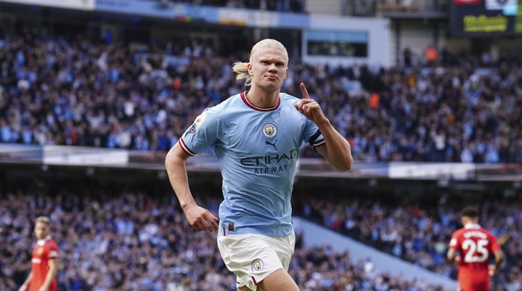 لاعب ريال مدريد السابق يهاجم "هالاتد" بتصريح ناري !