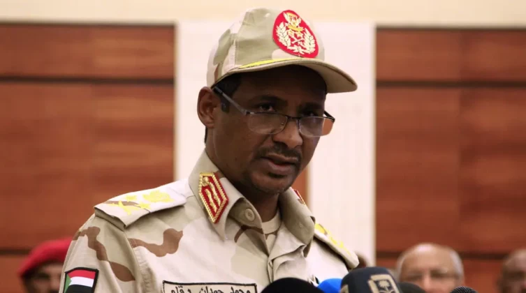 حميدتي: مستعد للالتزام بهدنة خلال عيد الفطر ولكن الطرف الآخر لا يريد ذلك