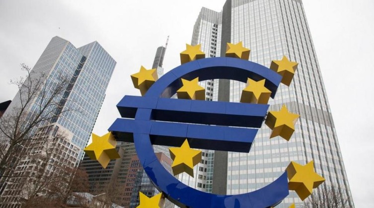 تباطؤ أسعار المستهلك السنوي في منطقة اليورو