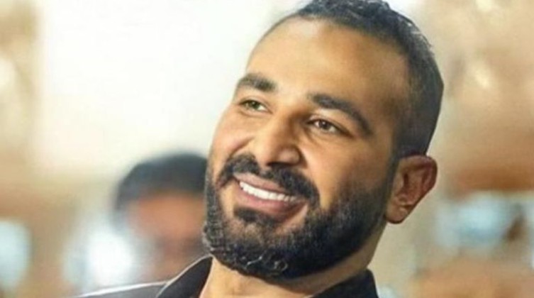 بعد 4 تجارب زواج.. مطرب مصري يقدم نصائح لاختيار شريكة الحياة