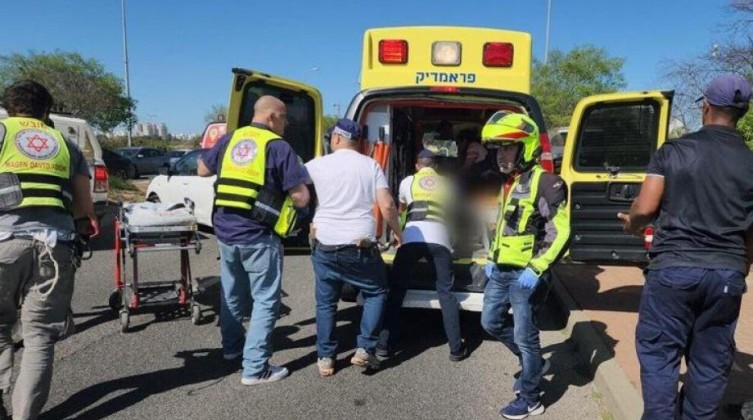 الكشف عن تفاصيل جديدة حول عملية الطعن في تل أبيب