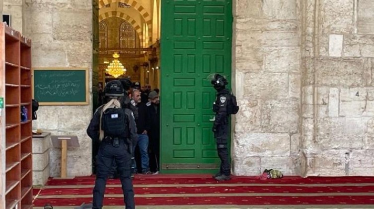 الأردن: قيام الاحتلال بانتهاك حرمة الأقصى سيدفع الأوضاع نحو التوتر