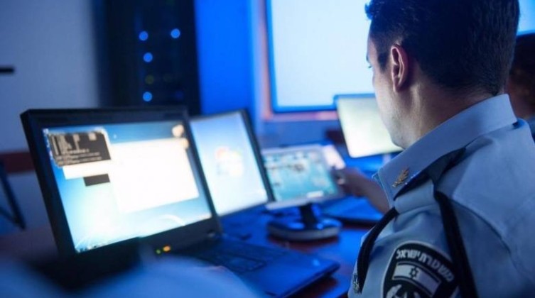 الكشف عن تفاصيل اعتقال مواطن بزعم تخطيطه لتنفيذ عملية تفجير موجهة من غزة