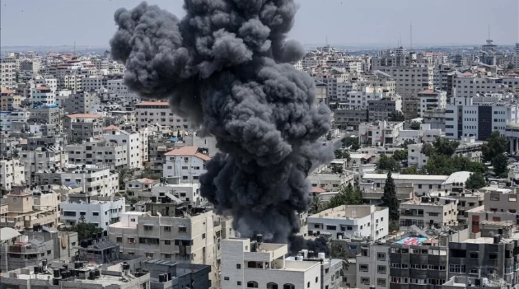 الاعلام العبري يتحدث عن مستجدات وقف إطلاق النار بين غزة وإسرائيل