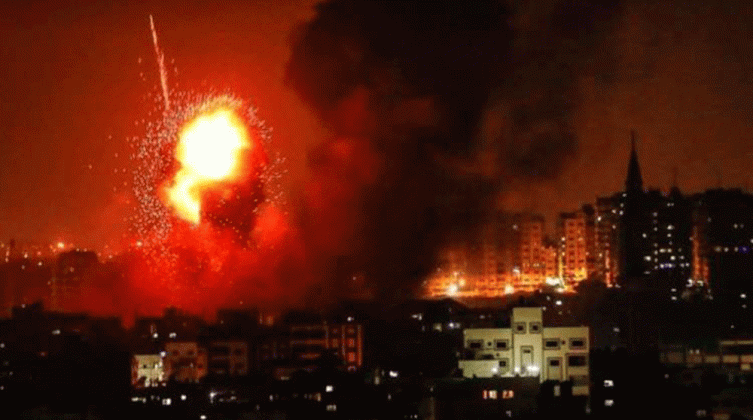 13 شهيد  وعدد من الإصابات في قصف إسرائيلي على قطاع غزة