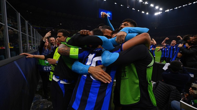 شاهد- الإنتر يبلغ نهائي دوري أبطال أوروبا على حساب ميلان
