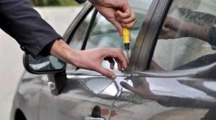 5 أخطاء ستجعل سيارتك عرضة للسرقة