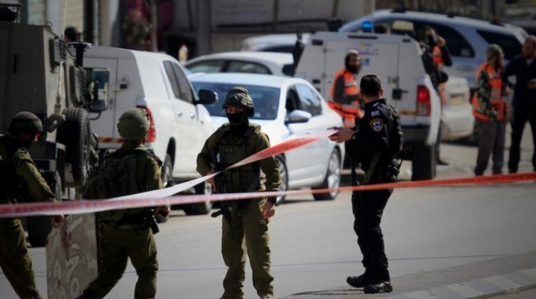 محدث: فصائل فلسطينية تبارك عملية إطلاق النار في طولكرم