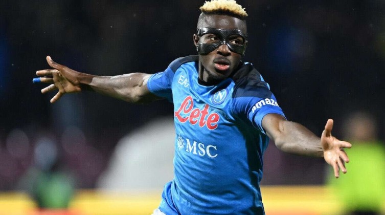 نابولي يحدد سعر خيالي لبيع "أوسمين" !