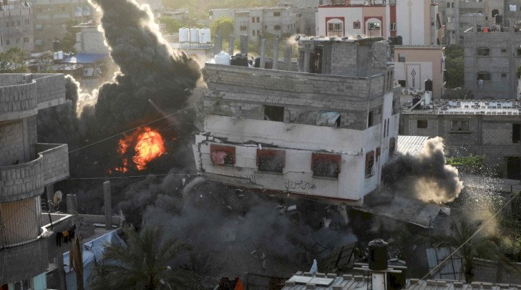 كم بلغت الخسائر الأولية بفعل العدوان الإسرائيلي على قطاع غزة