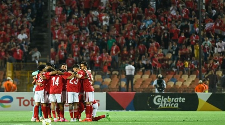 شاهد- الأهلي يجدد فوزه على الترجي ويتأهل نهائي دوري أبطال إفريقيا