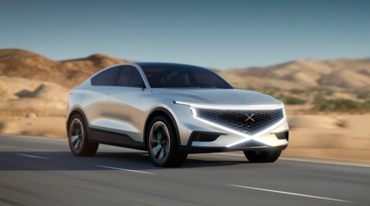 الكشف عن أول سيارة مغربية الصنع وآخرى تعمل بالهيدروجين