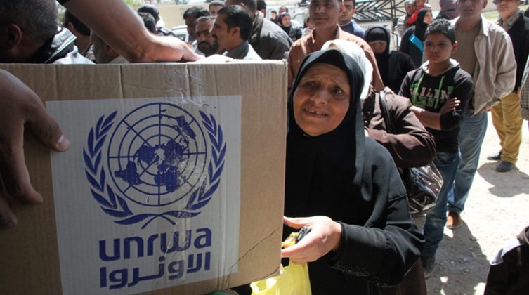 دول تبلغ "الأونروا" بتقليص مساعداتها المالية بنسبة كبيرة