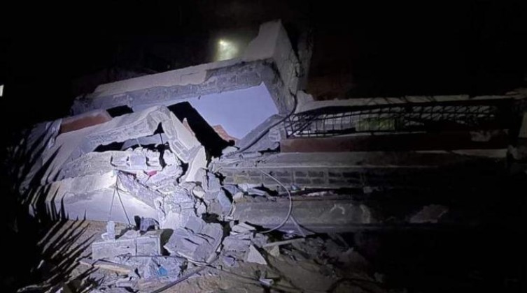 الاحتلال يقصف 5 منازل ضمن عدوانه المستمر على غزة
