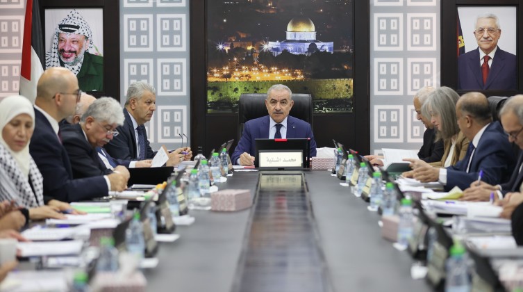 الحكومة الفلسطينية تعلن اتخاذ عدة قرارات جديدة في جلستها الأسبوعية