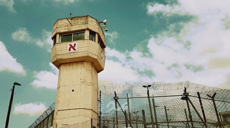 الاحتلال يؤجل محاكمة ثلاثة أسرى من الضفة المحتلة