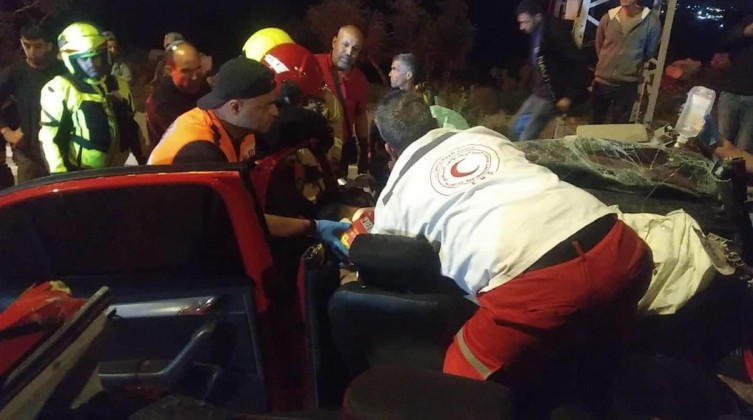 بالفيديو والصور: إصابات بحادث سير مروع في سلفيت