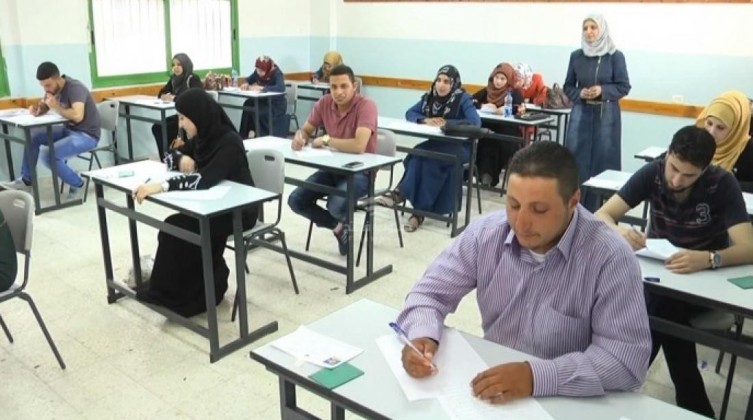 تعليم غزة تعلن عن متطلبات المُرشحين للمقابلة للوظائف التعليمية
