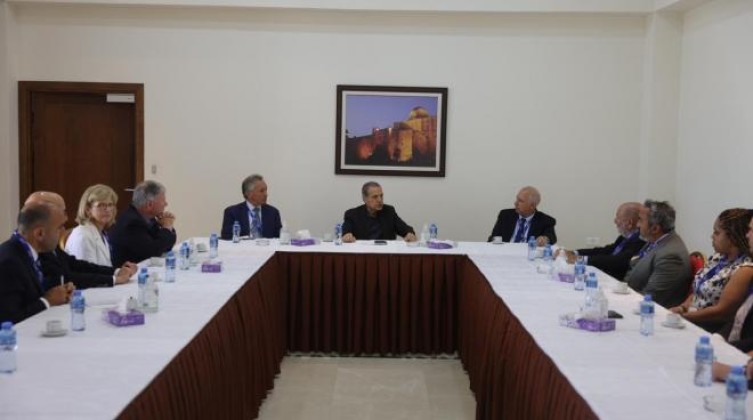 الرئاسة: الأوضاع في فلسطين بحاجة لتدخل قوي وفاعل من الإدارة الأمريكية