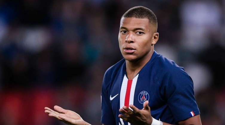 صحيفة إسبانية تفجر مفأجاة من العيار الثقيل بشأن "مبابي"