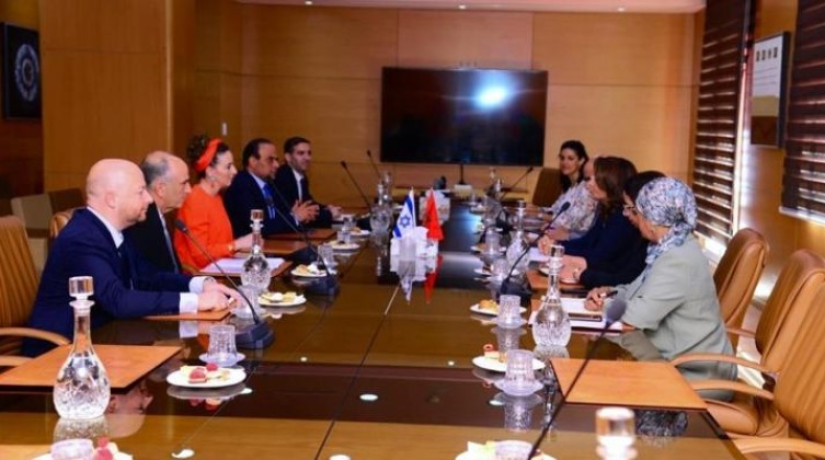 إسرائيل تجري مباحثات حول التعاون في الموارد الطبيعية والبيئة