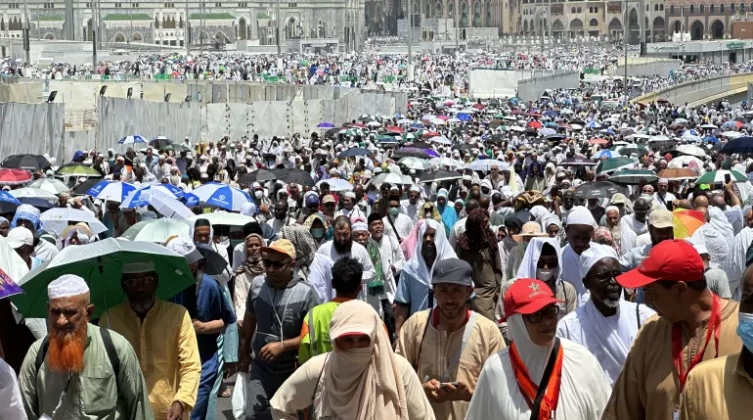 السعودية تعلن وصول أكثر من مليون حاج من خارج المملكة