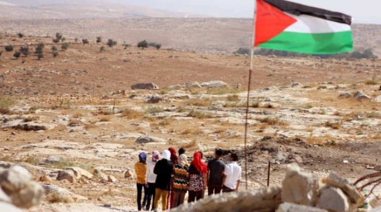 "حماس" تعلق على قرار مصادقة الاحتلال تهجير سكان مسافر يطا