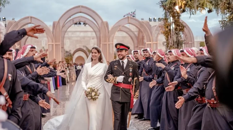 أسماء غابت عن زفاف ولي عهد الأردن.. أبرزهم؟!