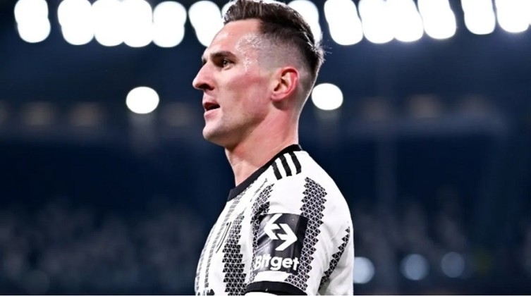 يوفنتوس يعلن رسمياً ضم أركاديوش ميليك