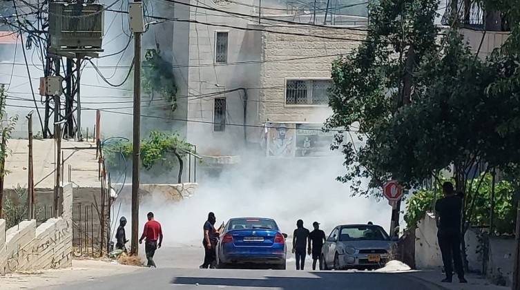 إصابات بالرصاص والاختناق خلال مواجهات في الخليل