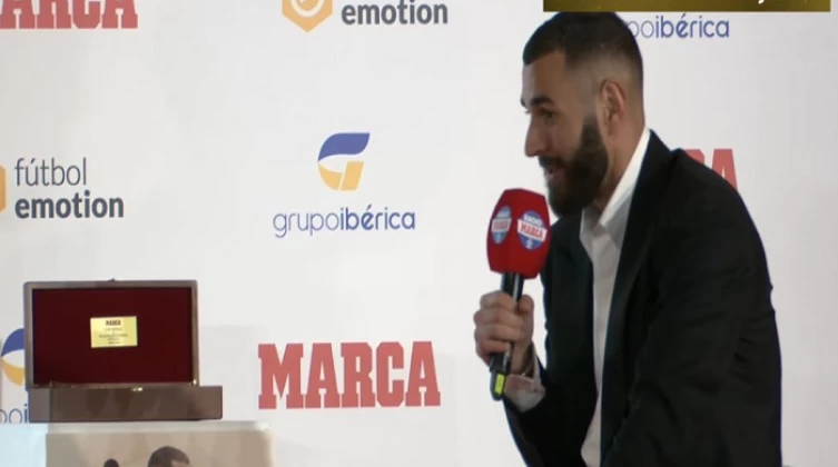 أول تعليق من بنزيما بعد أنباء رحيله عن ريال مدريد