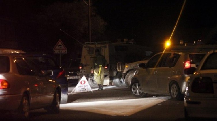 الاحتلال ينصب حاجزين عسكريين على مدخلي أريحا الشماليين