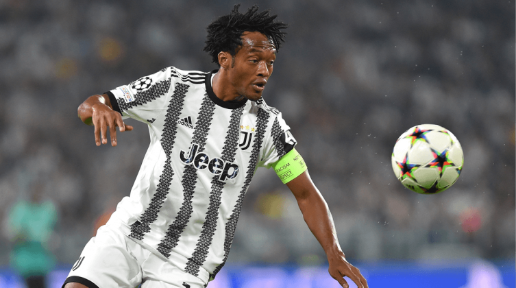 يوفنتوس الإيطالي يعلن رحيل كوادرادو عن صفوفه