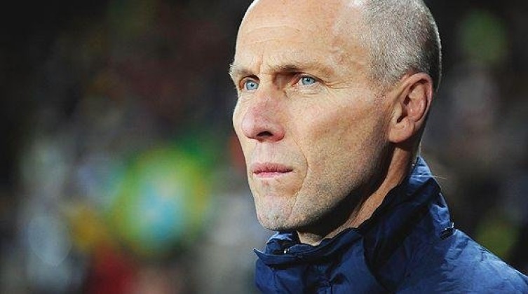 إقالة بوب برادلى مدرب منتخب مصر الأسبق