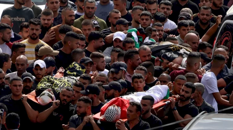 تشييع حاشد للشهداء الخمسة في جنين