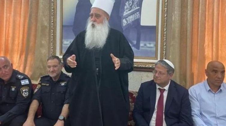 بن غفير يعلن مواصلة أعمال بناء توربينات الهواء في الجولان المحتل