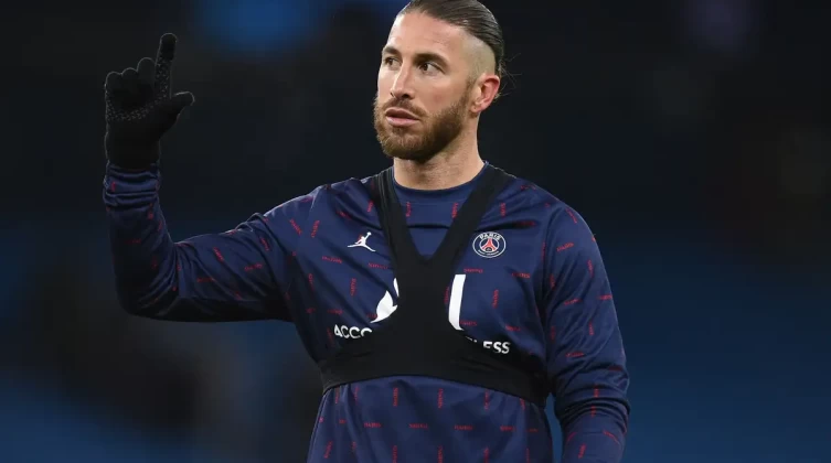 سيرخيو راموس يودّع باريس سان جيرمان برسالة "مؤثرة"