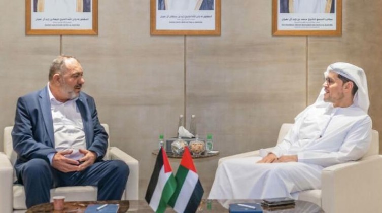 الإمارات تقدم 7.3 مليون درهم لدعم بلدية الخليل