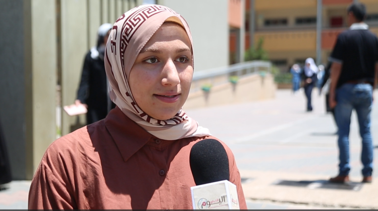 بالفيديو: آراء طلبة الثانوية العامة في امتحاني التاريخ والفيزياء