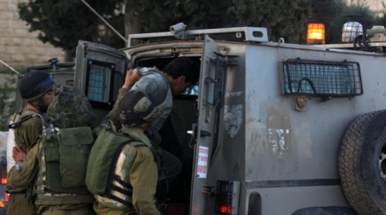 الاحتلال يشن حملة اعتقالات في الضفة والقدس