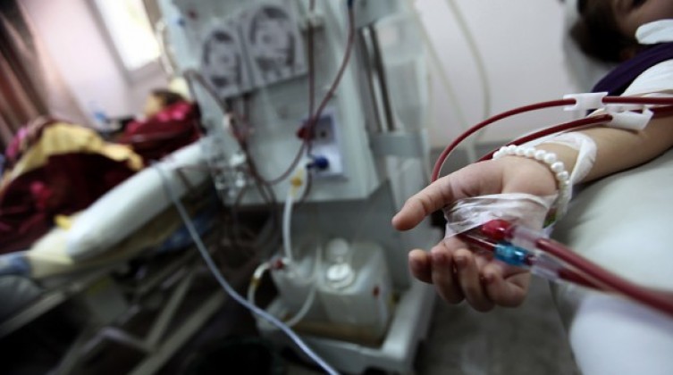 غزة: الصحة تحذر من تداعيات خطيرة على مرضى الفشل الكلوي