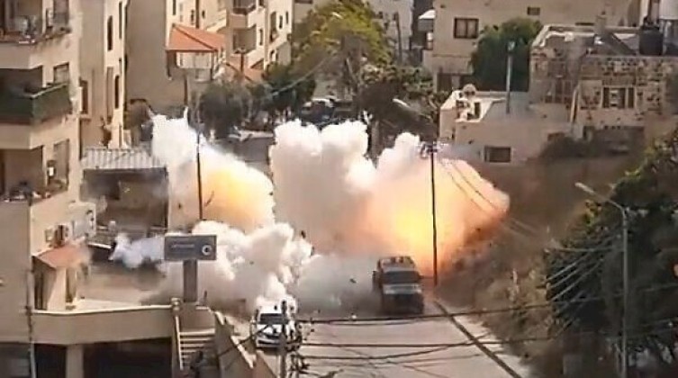 الاحتلال يقرر تحصين آلياته العسكرية بالضفة.. لهذا السبب