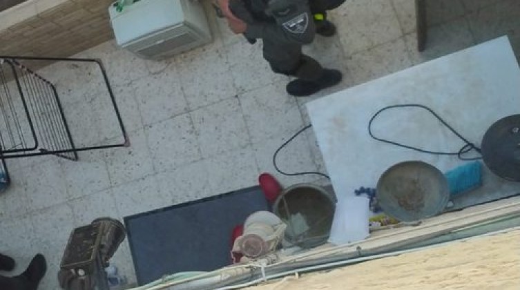 الاحتلال يسلم المقدسية أسيل عيد بلاغًا لمراجعة مخابراته