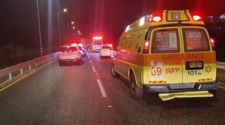 مقتل 3 إسرائيليين وإصابات جراء حادث سير قرب تل أبيب