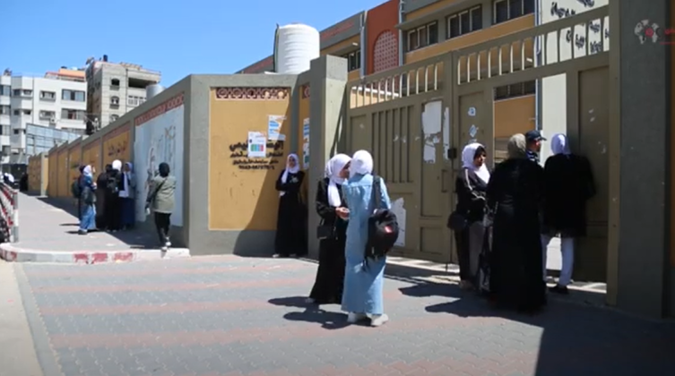 بالفيديو: آراء طلبة الثانوية العامة في امتحان الرياضيات "الورقة الثانية" للفرع العلمي