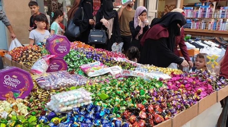 أيام وليالي العيد ينتظرها سكان غزة لعيشها بأمن وأمان