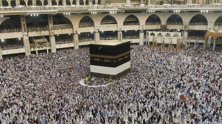الإعلان عن وفاة حاج مقدسي في الحرم المكي