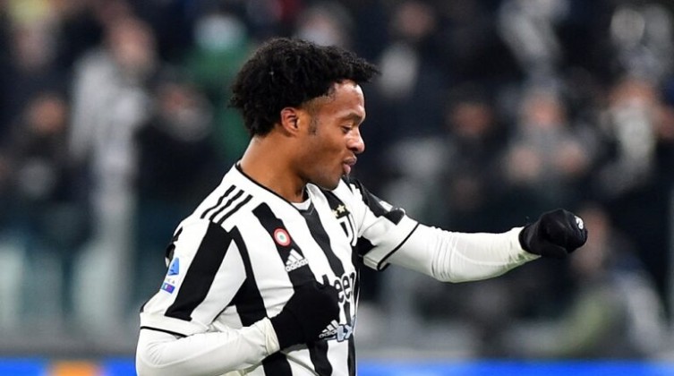 نجم يوفنتوس يرفض مبلغ خيالي من السعودية !