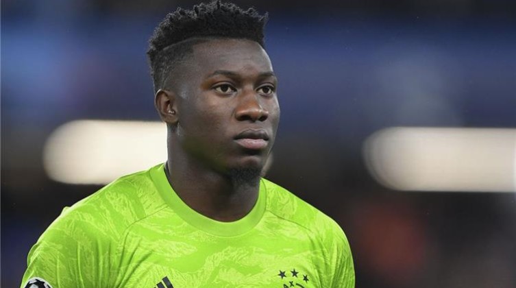 الكشف عن قيمة انتقال أونانا إلى مانشستر يونايتد